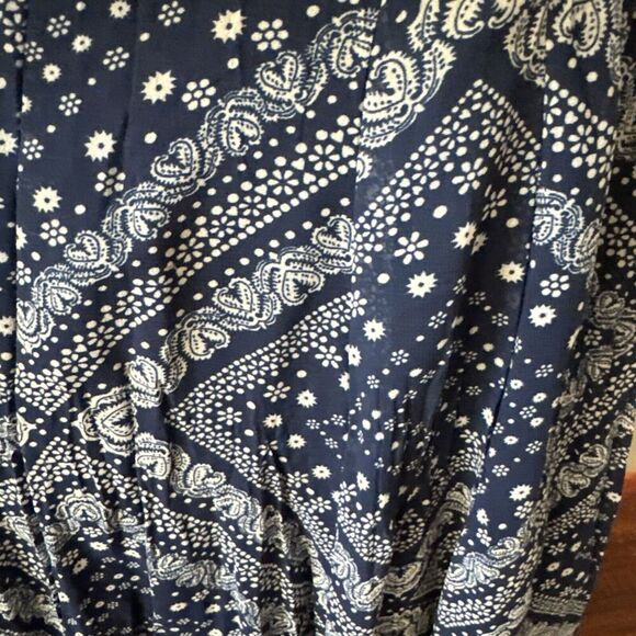 Vasna Womens Maxi Dress Sz Small Bandana Print Blue Fitted Classic Feminine - Picture 7 of 15
